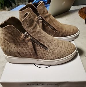 Steve madden booties
